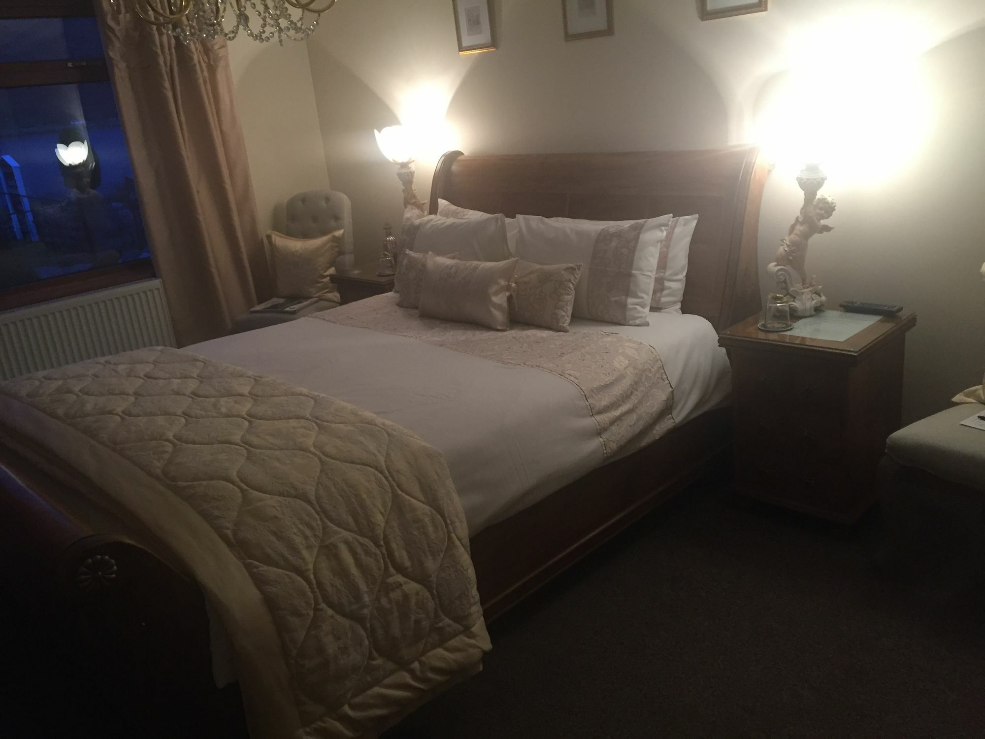 Westcourt Guest House ฟอร์ตวิลเลียม ภายนอก รูปภาพ
